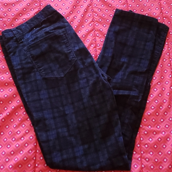2/32 Smart Set blue/black plaid cords. Size 8 - Picture 1 of 5